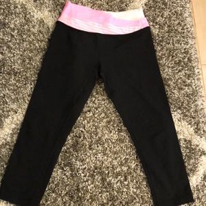Lululemon athletica crops
